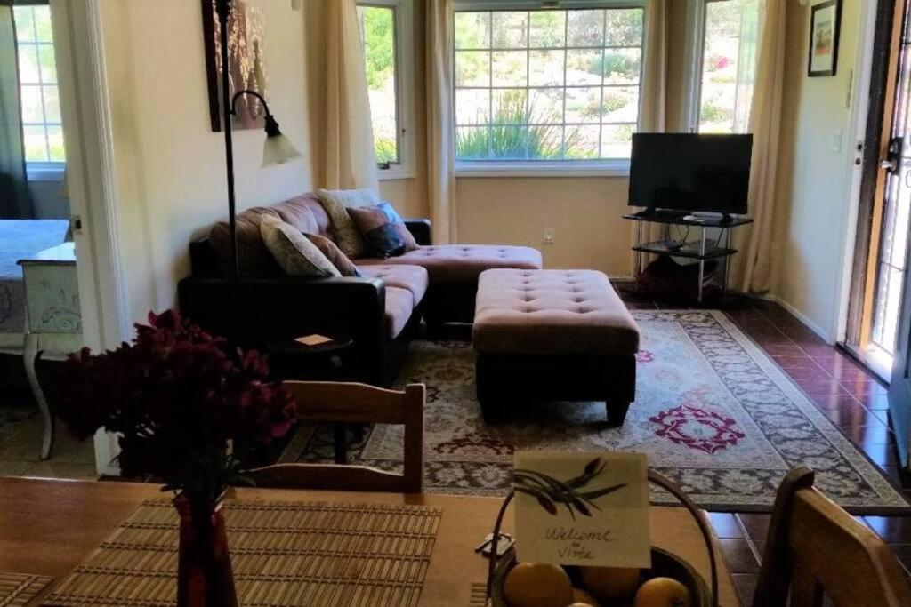 Castlegate Guest Apartment Виста Экстерьер фото